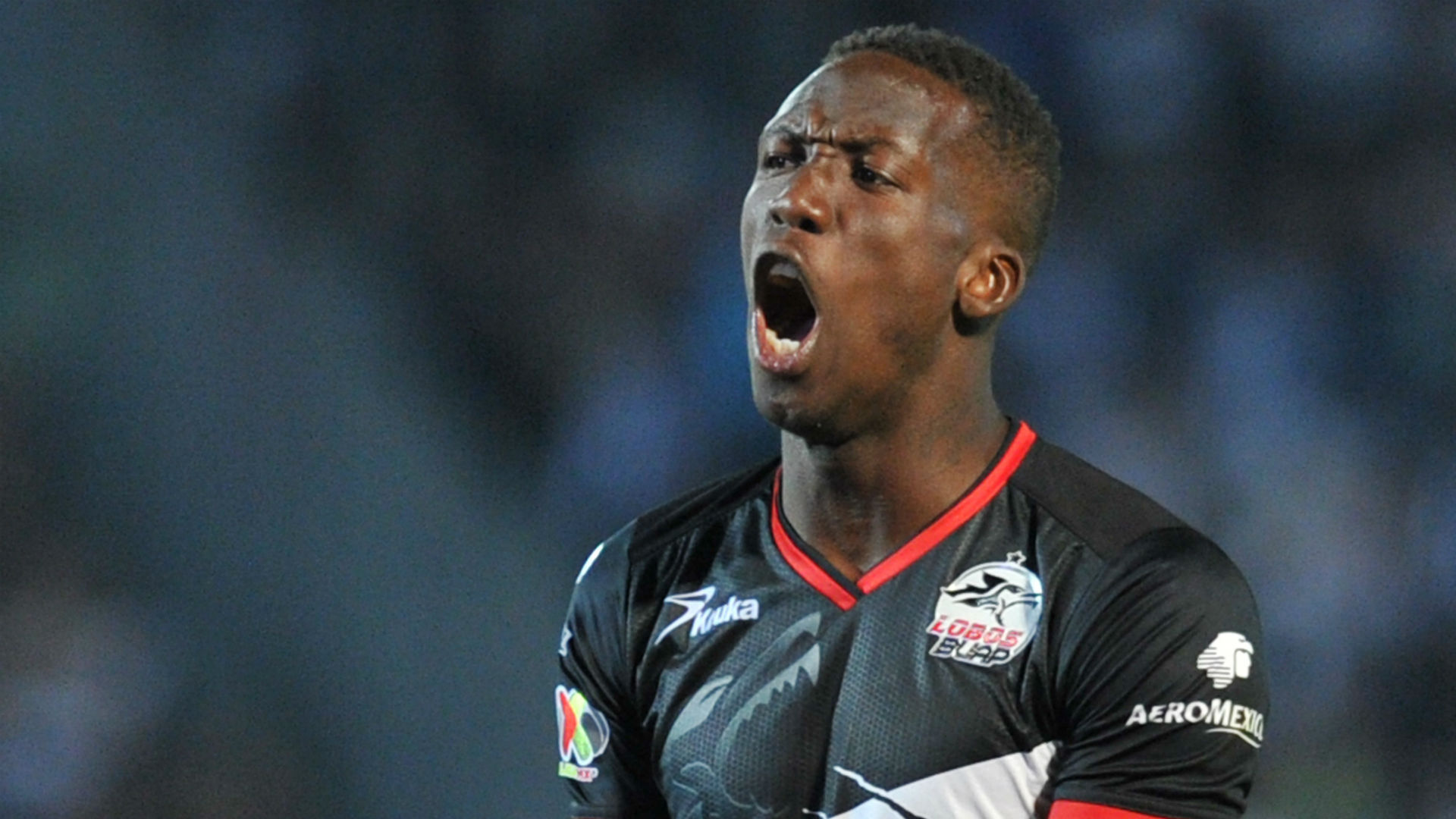 Cruz Azul busca fichar a este peruano de Lobos BUAP — LIGA MX Cruz Azul busca fichar a este peruano de Lobos BUAP — LIGA MX