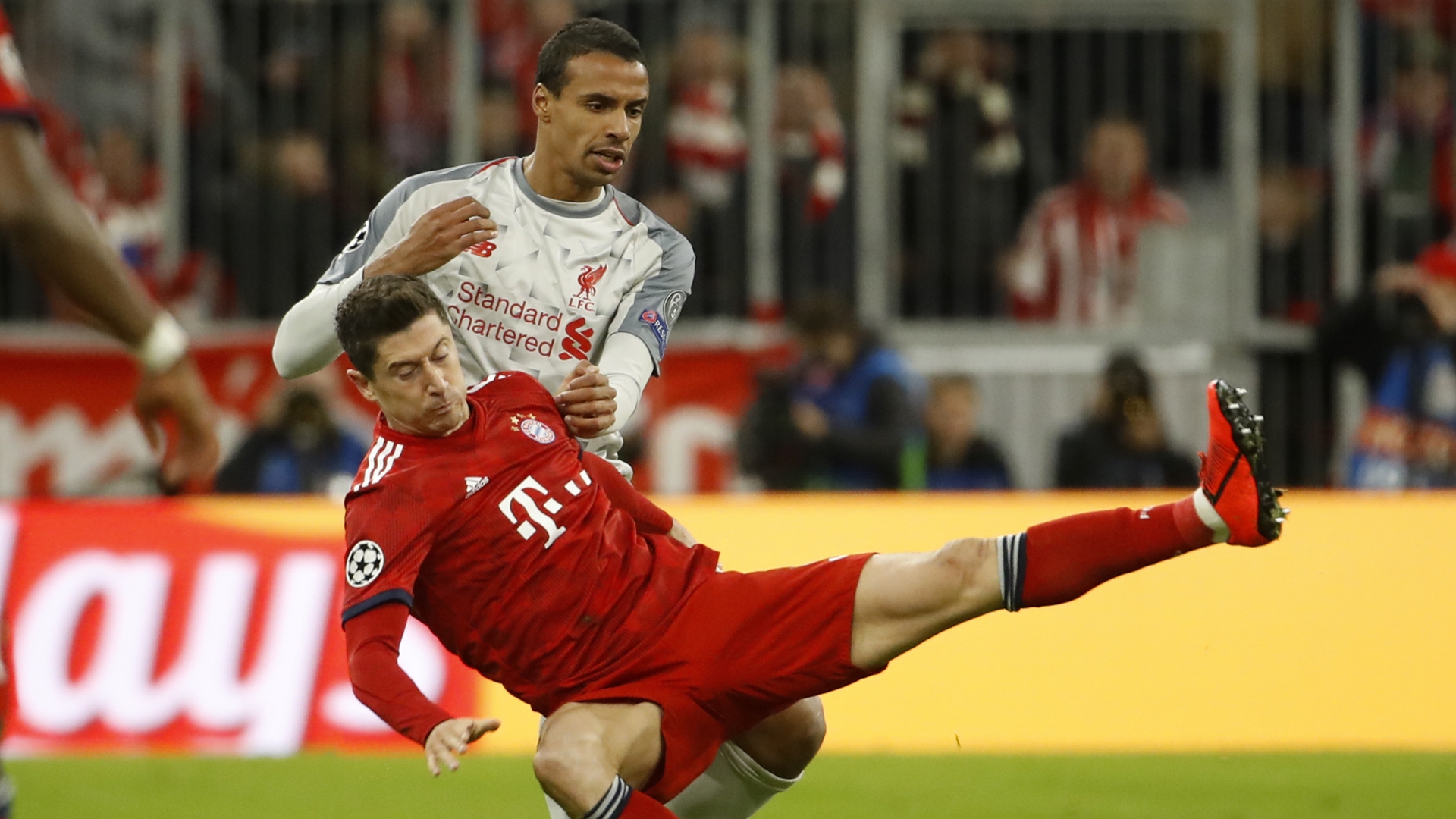 Robert Lewandowski, Joel Matip, Bayern vs Liverpool 2018-19