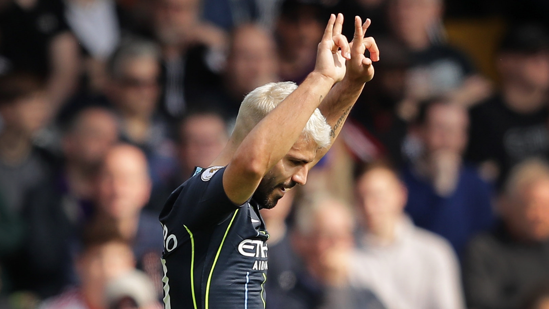 Sergio AGUERO with a goal and assist for Manchester City in win