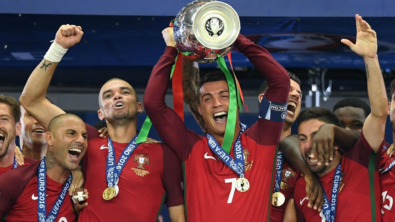 Portugal Juara Euro 2016 Lukas Podolski Sepakbola Memang Lucu