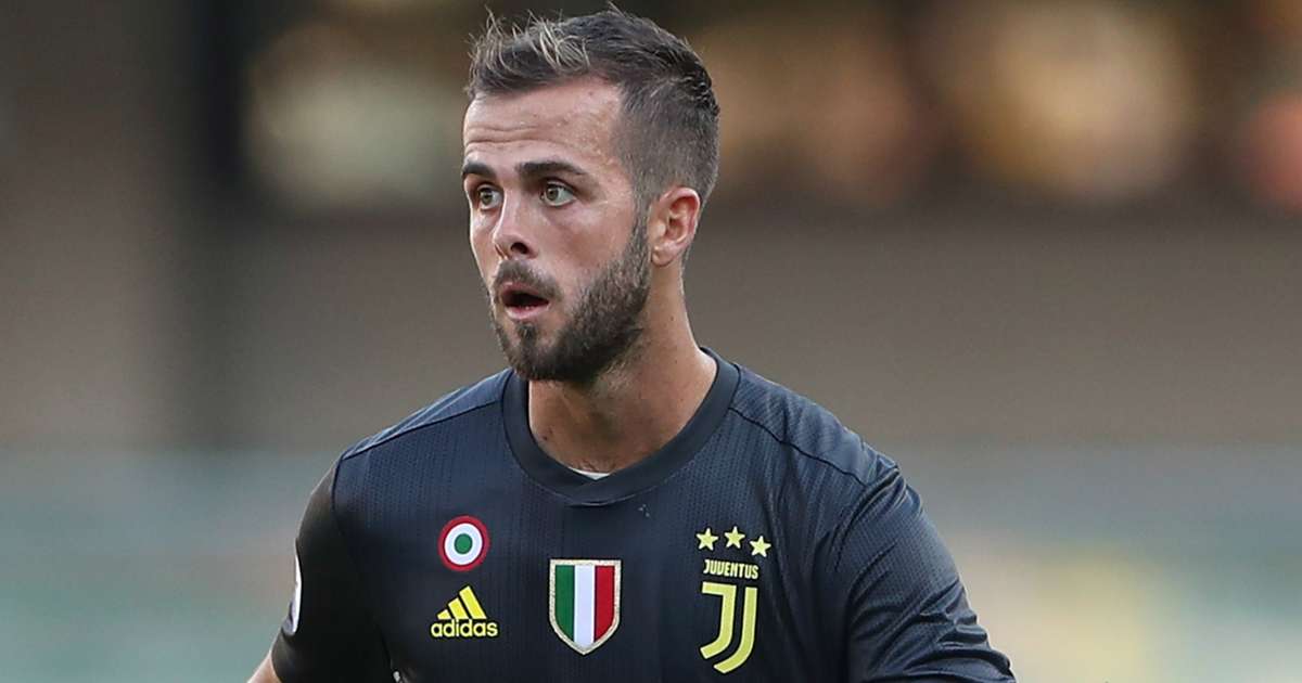 RUMEUR - Miralem Pjanic pisté par le Barça RUMEUR - Miralem Pjanic pisté par le Barça