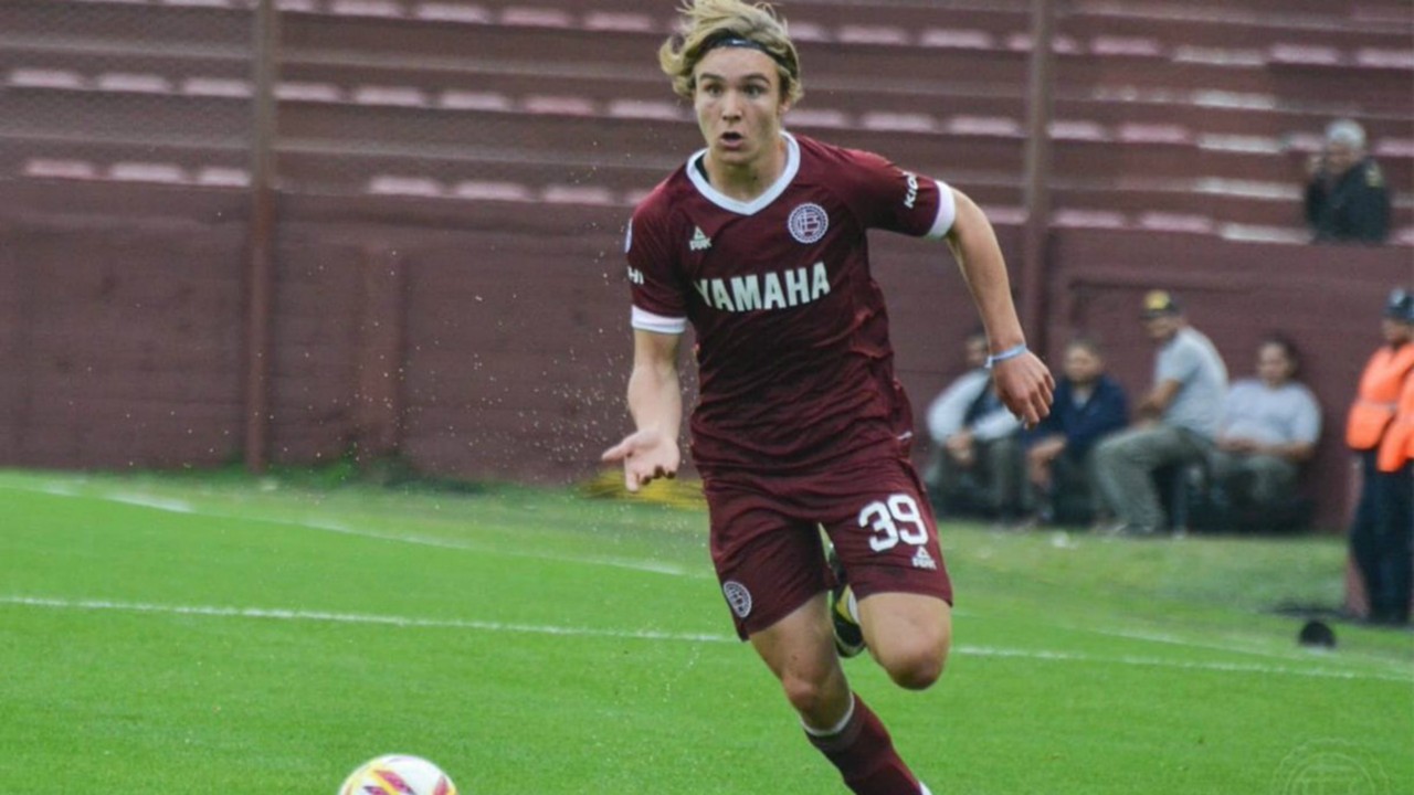 Image: https://images.performgroup.com/di/library/GOAL/9d/52/pedro-de-la-vega-lanus-racing-superliga_1lzqoe2449uah18mgtr58t6s5c.jpg?t=303900686&quality=90&w=1280 Resultado de imagen de Lanus de la vega