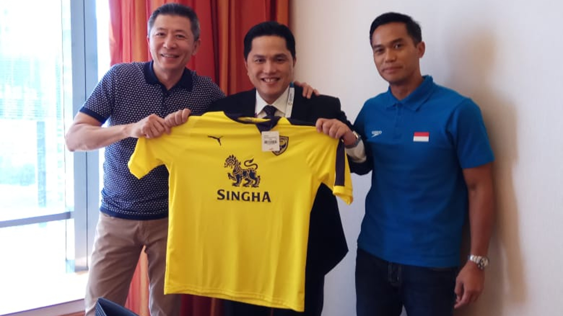 Https Id Berita Jose Mourinho Manchester United Tidak T Shirt Gagal Move On Erick Thohir Anindya