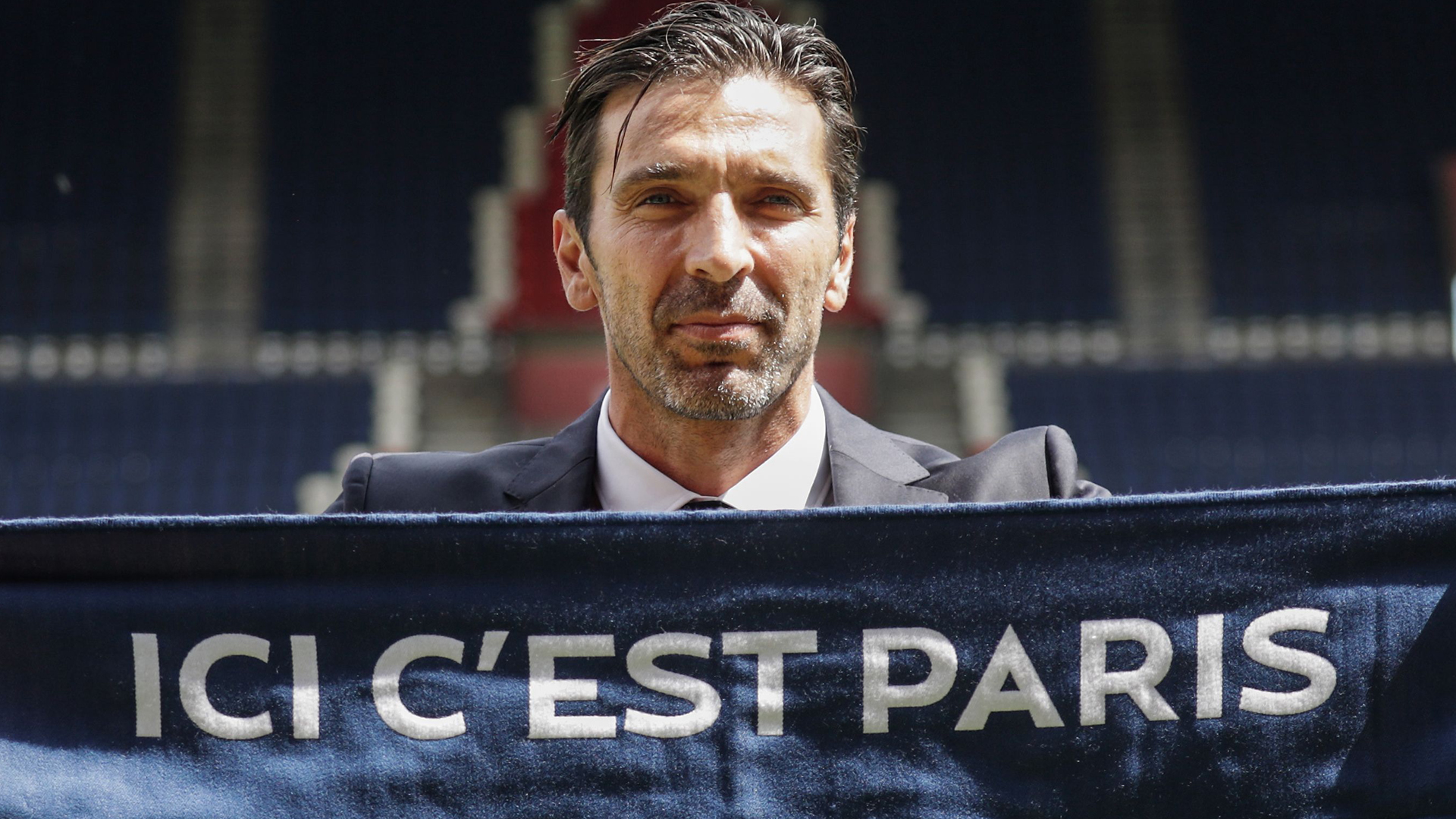 Buffon, prima da dimenticare: rigore provocato e 2 gol subiti Buffon, prima da dimenticare: rigore provocato e 2 gol subiti