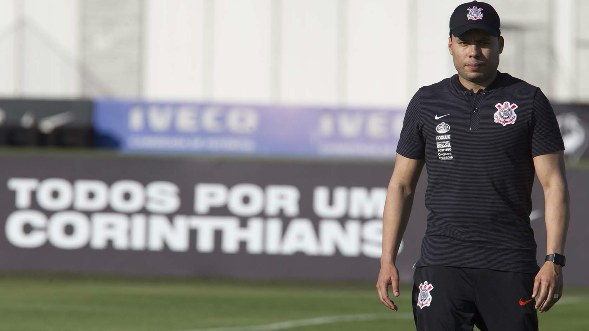 Após troca no comando, aproveitamento do Corinthians cai e Z4 se aproxima