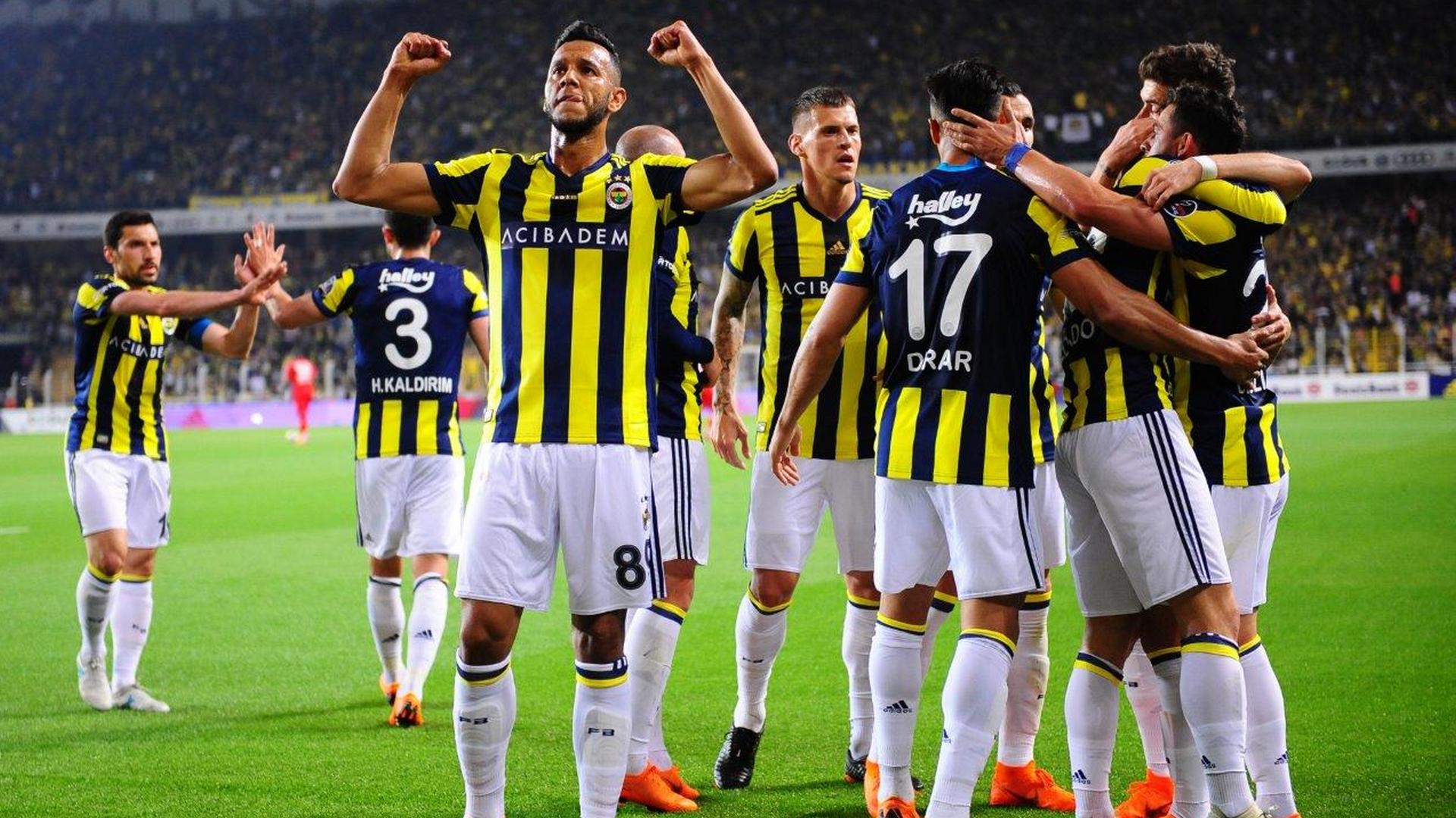 YORUM | Fenerbahçe, Kadıköy'de ilk kez ev sahibi gibi ...