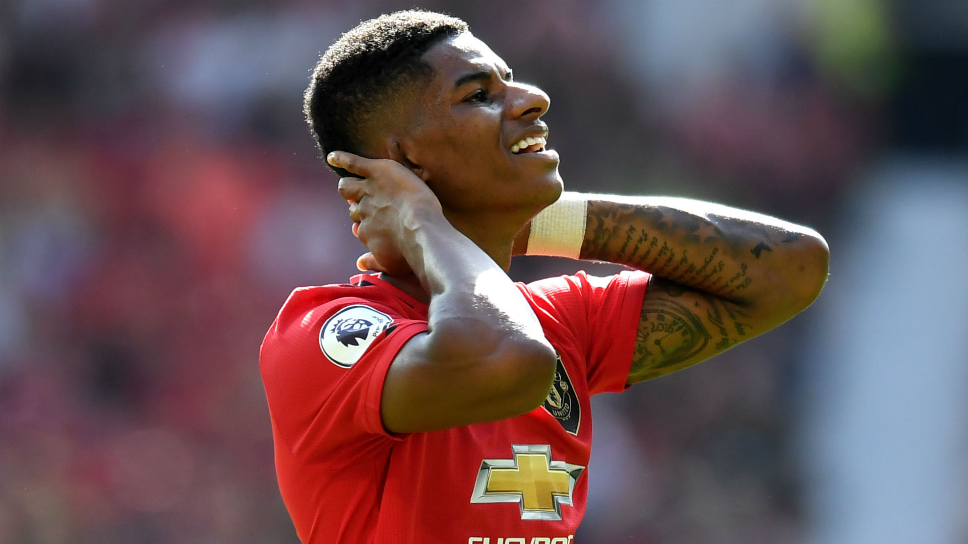 Marcus Rashford, victime aussi d'insultes racistes — Manchester United Marcus Rashford, victime aussi d'insultes racistes — Manchester United
