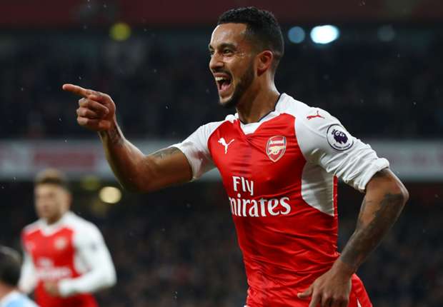 theo-walcott-arsenal_1432axt4kg7l91swv5ylpefc8q.jpg