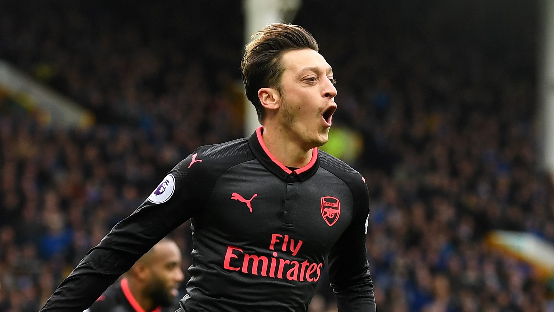 Mesut Ozil, Arsenal