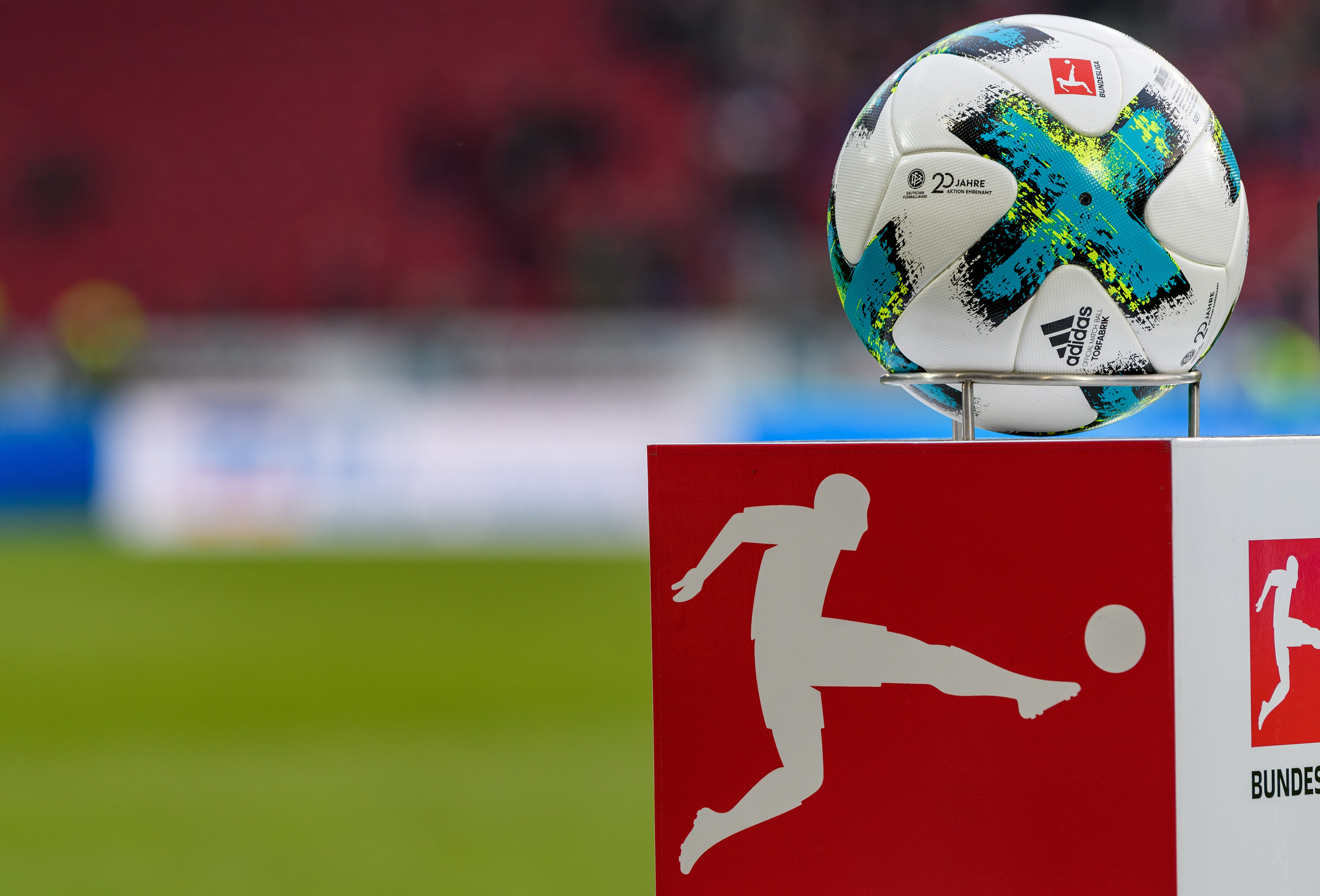 Bundesliga: Fußball heute live im TV und LIVE-STREAM bei ...