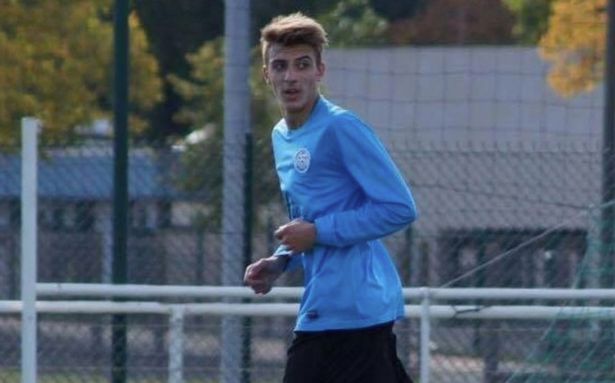Tragedia nella serie B francese: muore nel sonno un 19enne del Tours