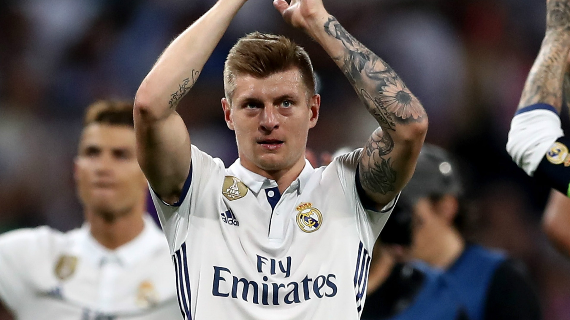 Wie reich ist Real Madrids Mittelfeldstar Toni Kroos ...