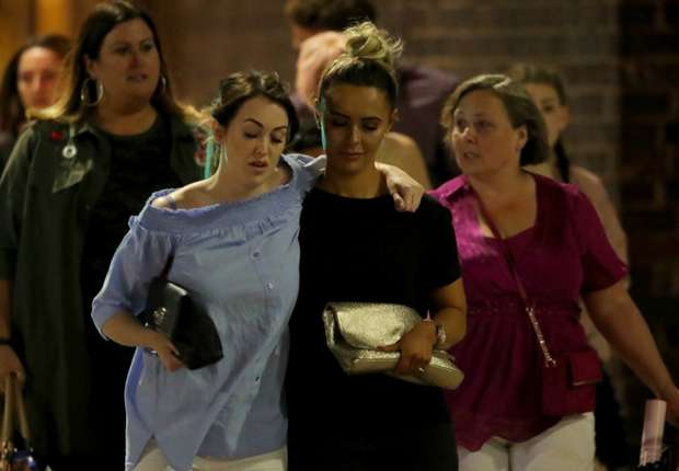manchester-arena-concertgoers_z051r2bglg0f1n0fuqkvwwf16.jpg
