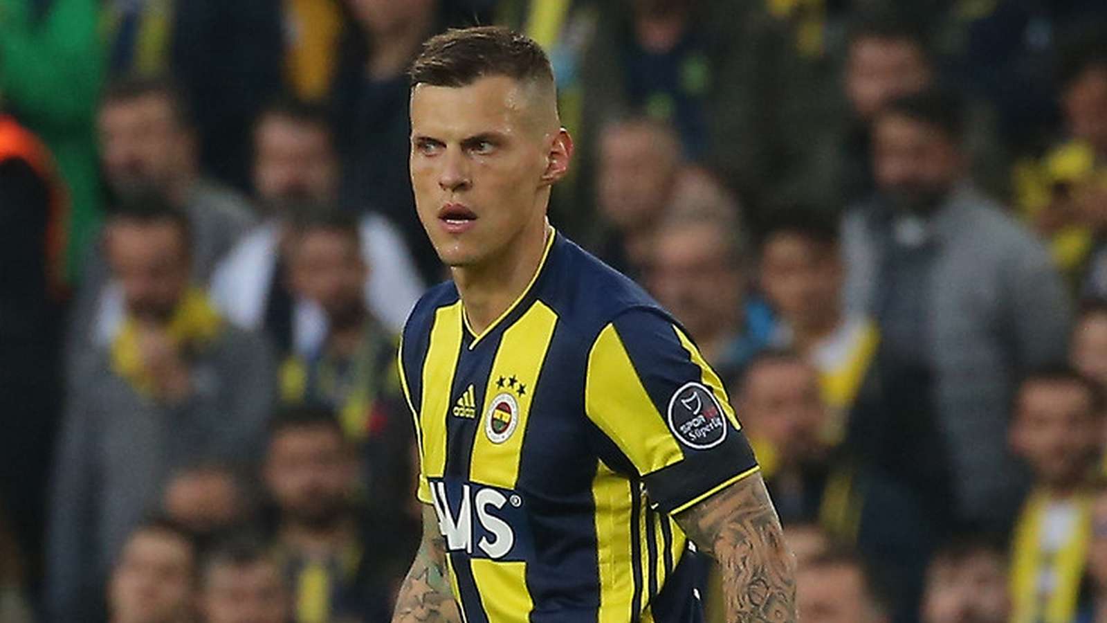 martin-skrtel-fenerbahce_jeyu2lggfo401d631krj4l0fg.jpg