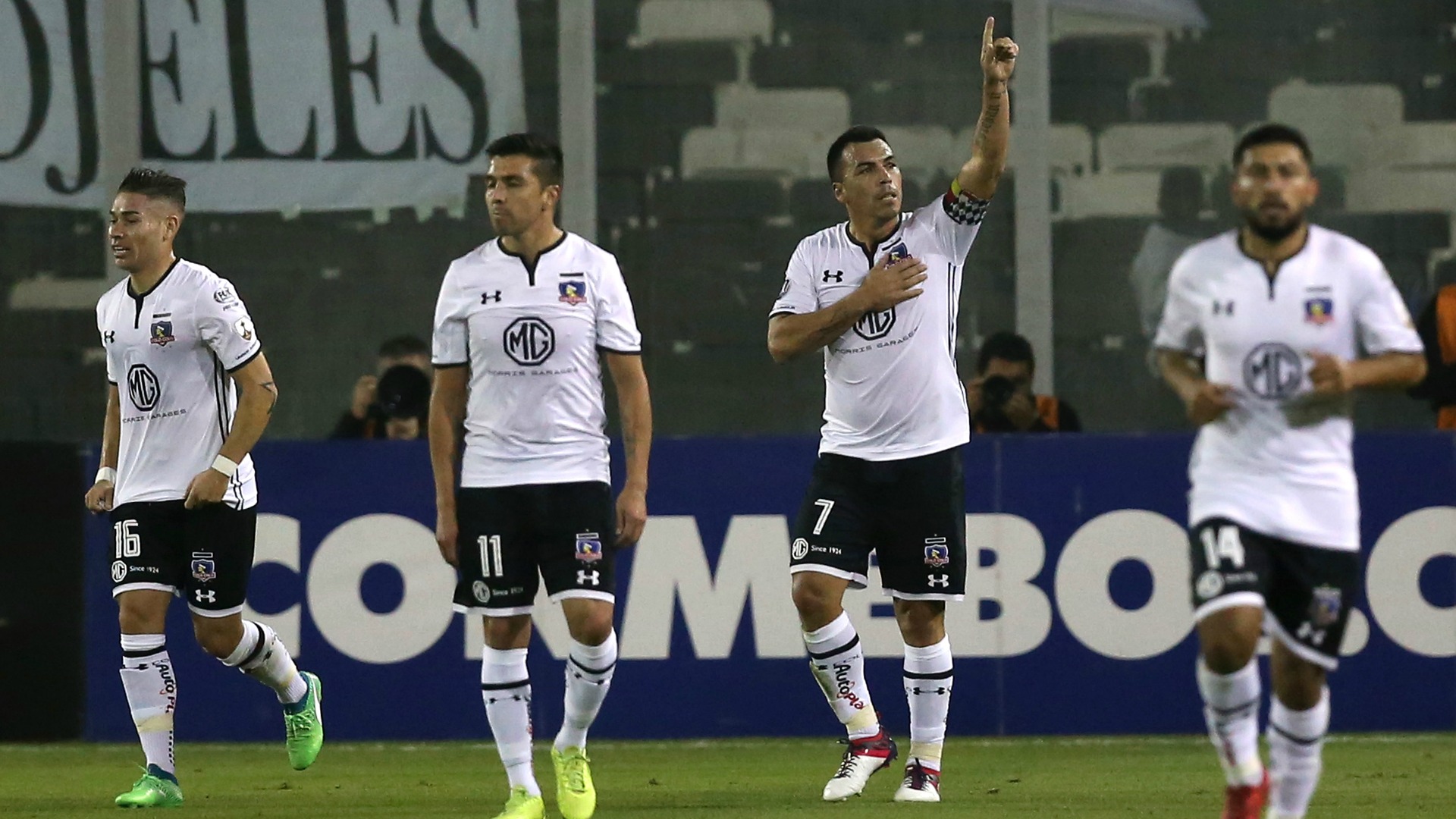 Esteban Paredes Colo Colo - Bolívar