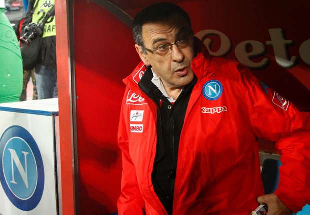 Maurizio Sarri Balas Kritik Presiden Napoli