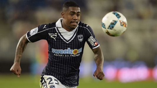 Manchester United transfer news: Jose Mourinho sanctions £40m Malcom bid