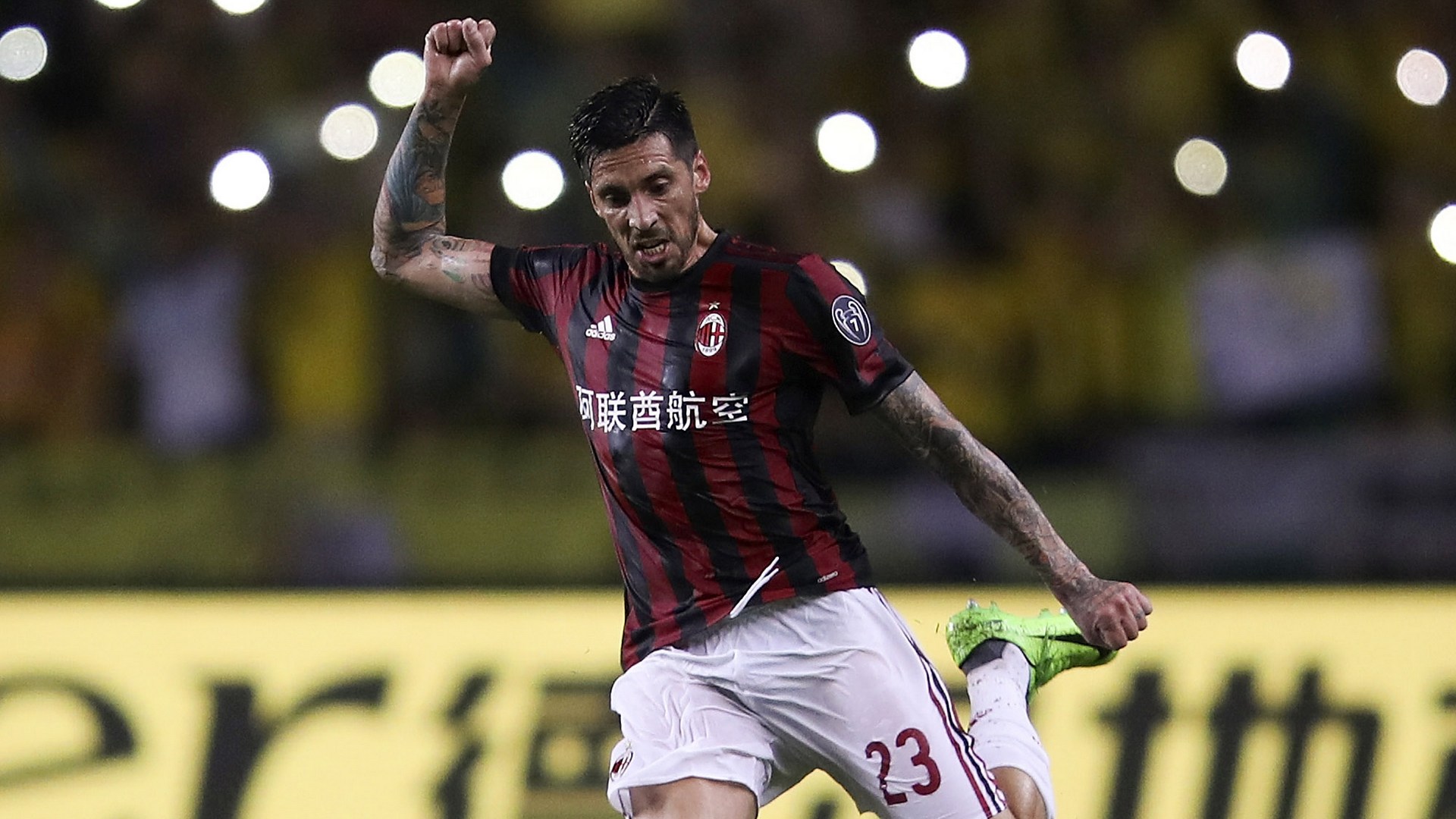 Milan, Gustavo Gomez e Sosa cercati con insistenza da club turchi Milan, Gustavo Gomez e Sosa cercati con insistenza da club turchi