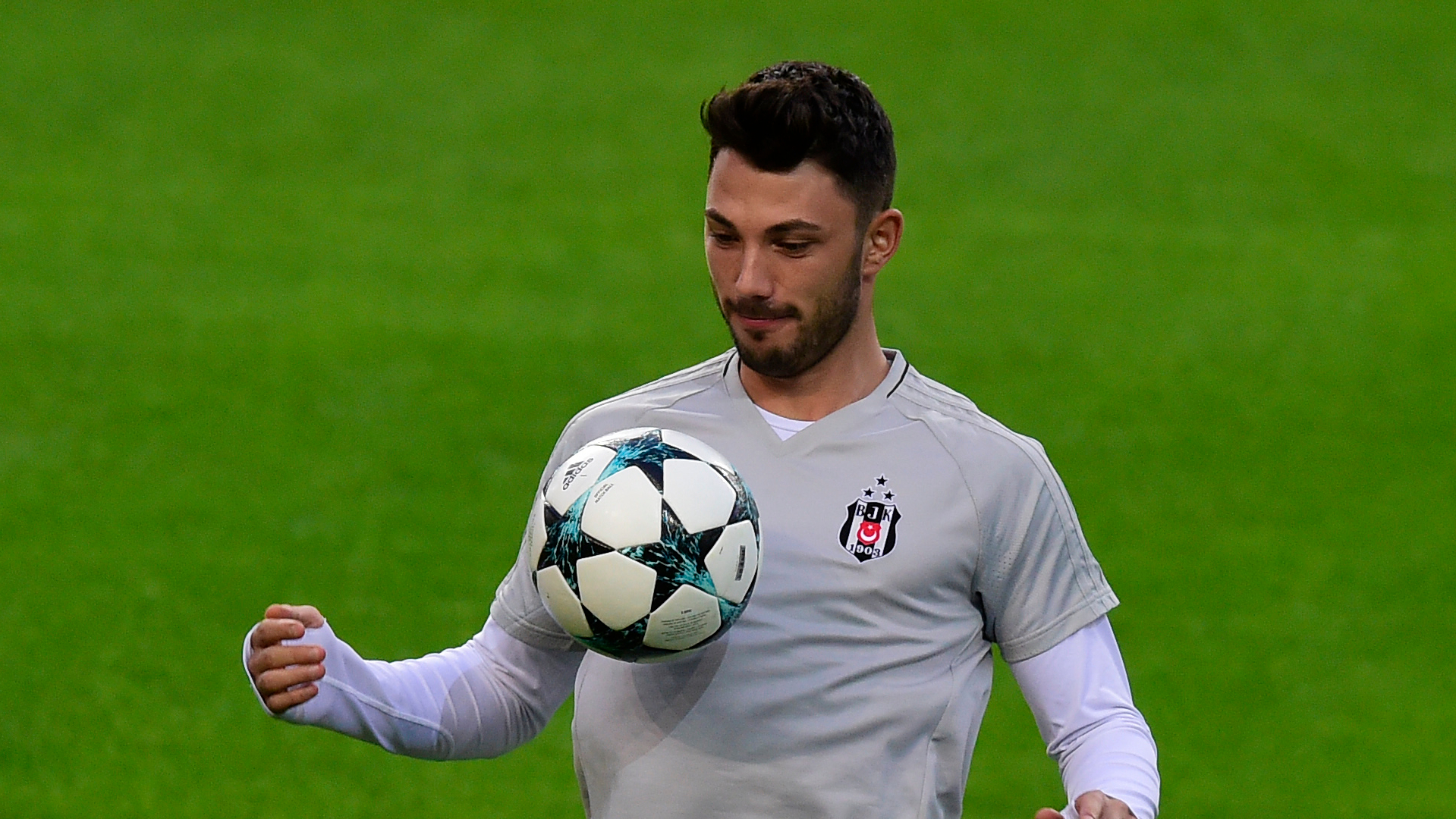 Tolgay Arslan Besiktas