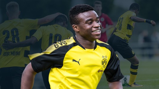 Youssoufa Moukoko: Borussia Dortmunds neues Toptalent ...