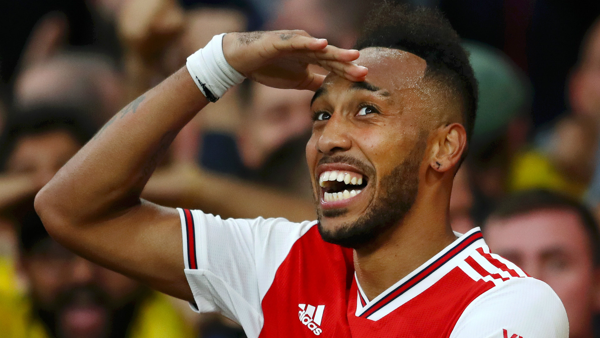 Pierre-Emerick Aubameyang Equals Dennis Bergkamp’s 22-year Arsenal ...