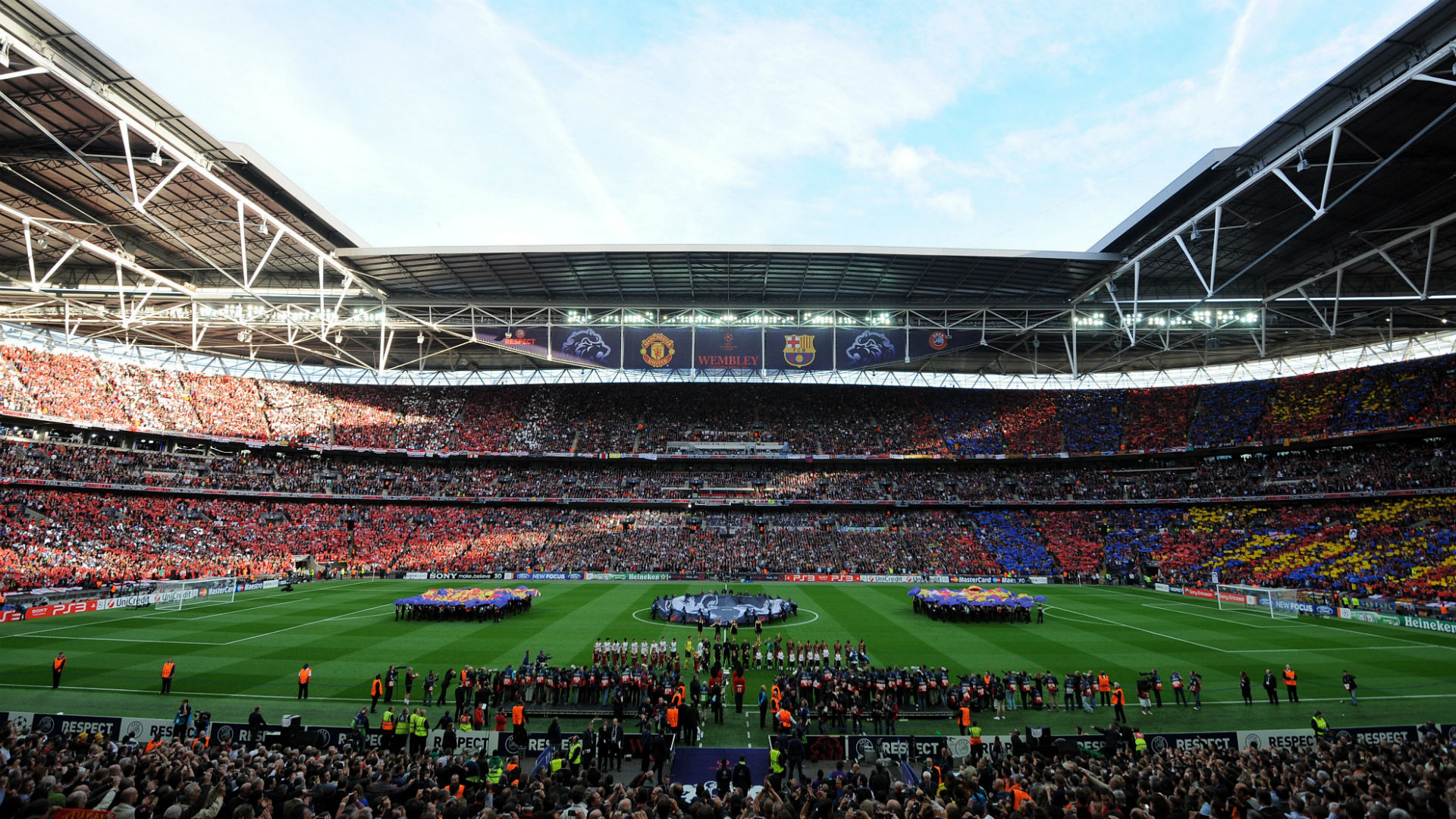 biggest-football-stadiums-in-the-world-wembley-barcelona-s-camp-nou