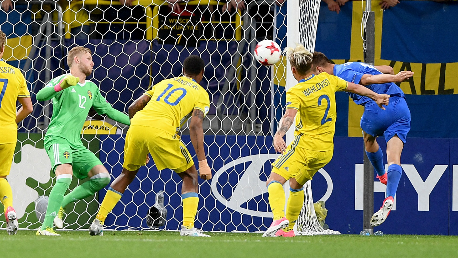 Martin Chrien scores Slovakia Sweden U21