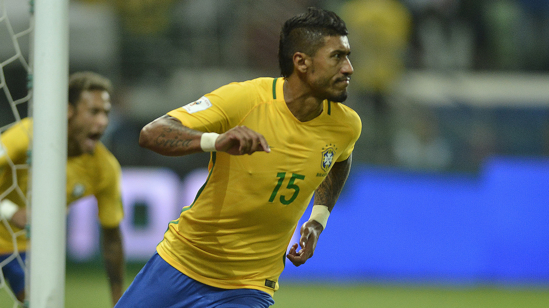 https://images.performgroup.com/di/library/GOAL/c/17/paulinho-brasil-chile-wc-qualifiers-2018-10102017_1ktu4lwpz3gc51jvlmcfvg3dxc.jpg