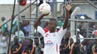 Omar Mbongi throw ball