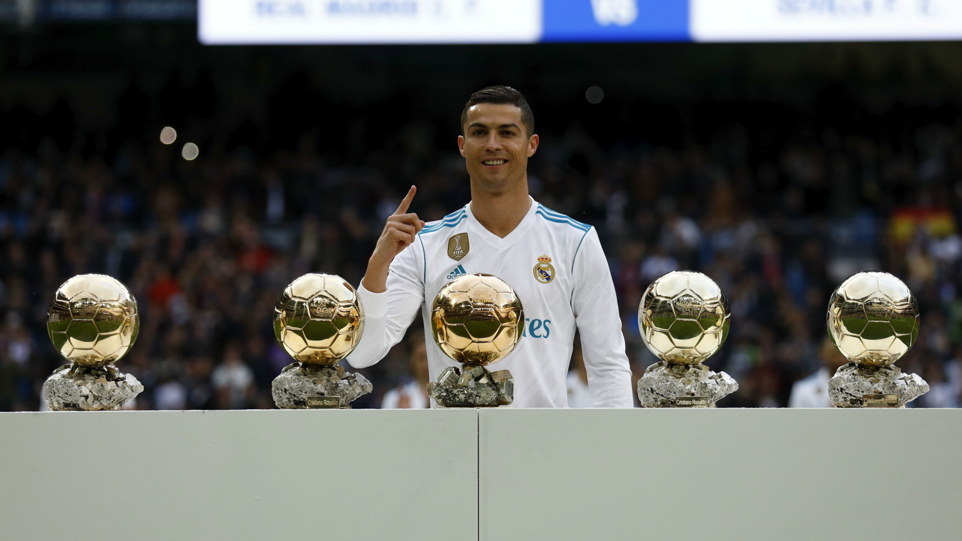 cristiano-ronaldo-how-many-ballons-d-or-has-he-won-how-much-is-he