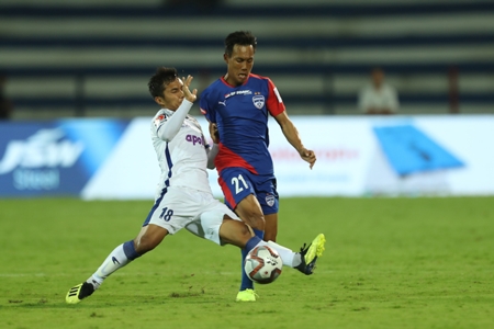ISL 2018-19: Contentious decisions take centre stage in sloppy affair
