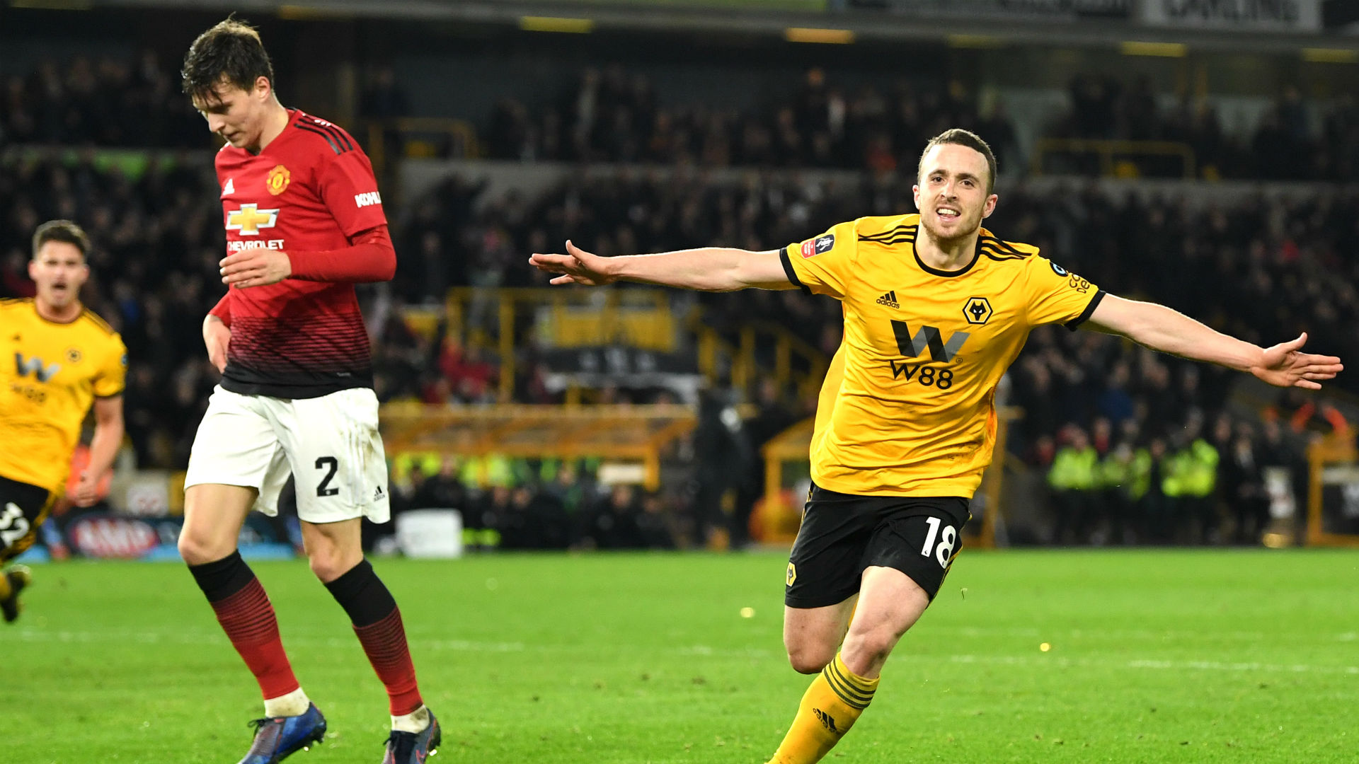 Wolves Match Report Wolves 21 Manchester United