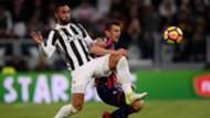Mehdi Benatia Ante Budimir Juventus Crotone Serie A
