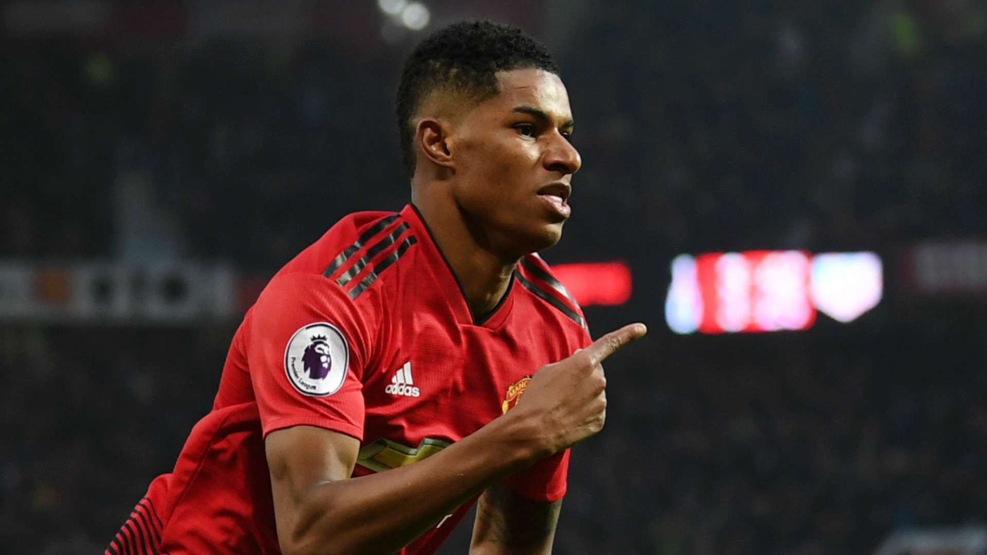 Rashford Pens New Deal With Manchester United