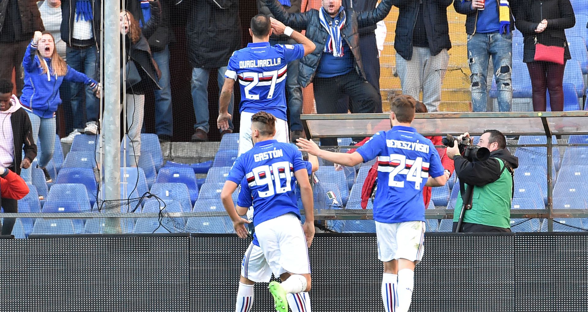 Terza Maglia Sampdoria FABIO QUAGLIARELLA Terza Maglia Sampdoria FABIO QUAGLIARELLA