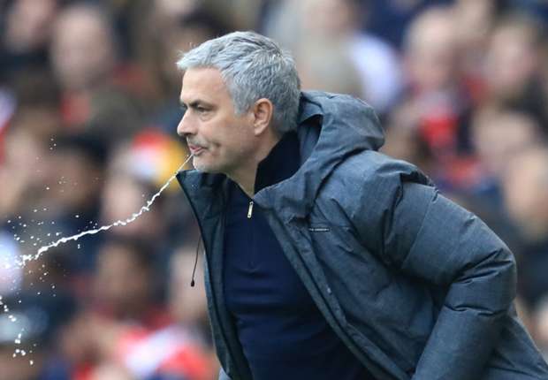 jose-mourinho-man-utd-2017_12aa7nvd8x87y186tvj8ltdvey.jpg