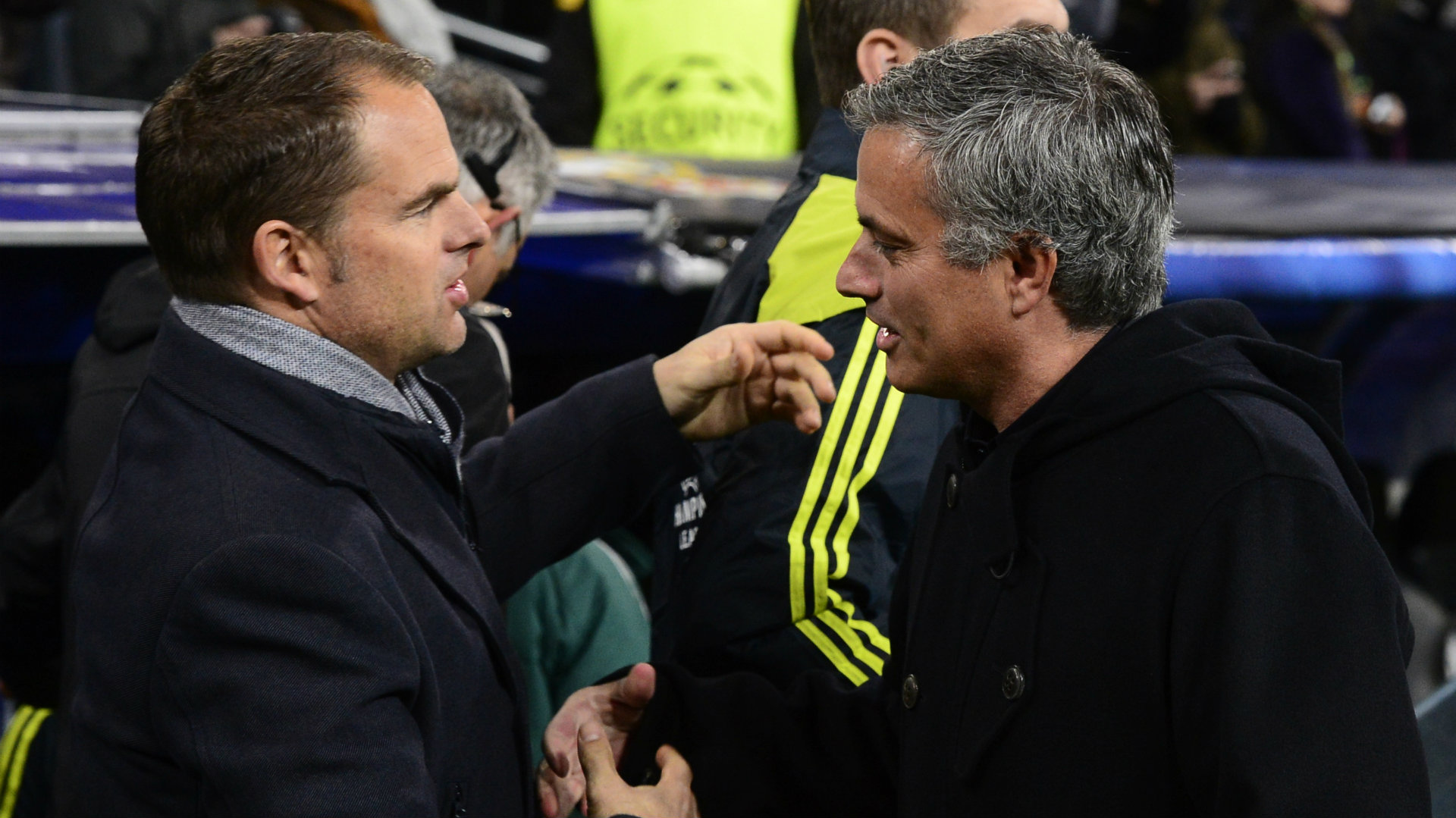 Mourinho, che attacco a De Boer: ''Peggior tecnico nella storia della Premier'' Mourinho, che attacco a De Boer: ''Peggior tecnico nella storia della Premier''