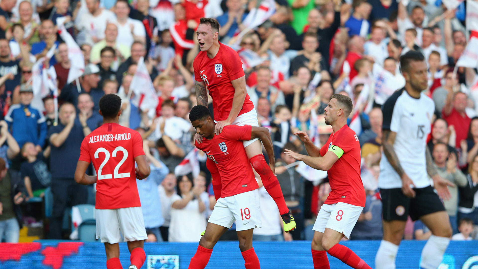 England's first half first class, Latest Football News
