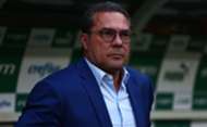 Vanderlei Luxemburgo dirige o Vasco