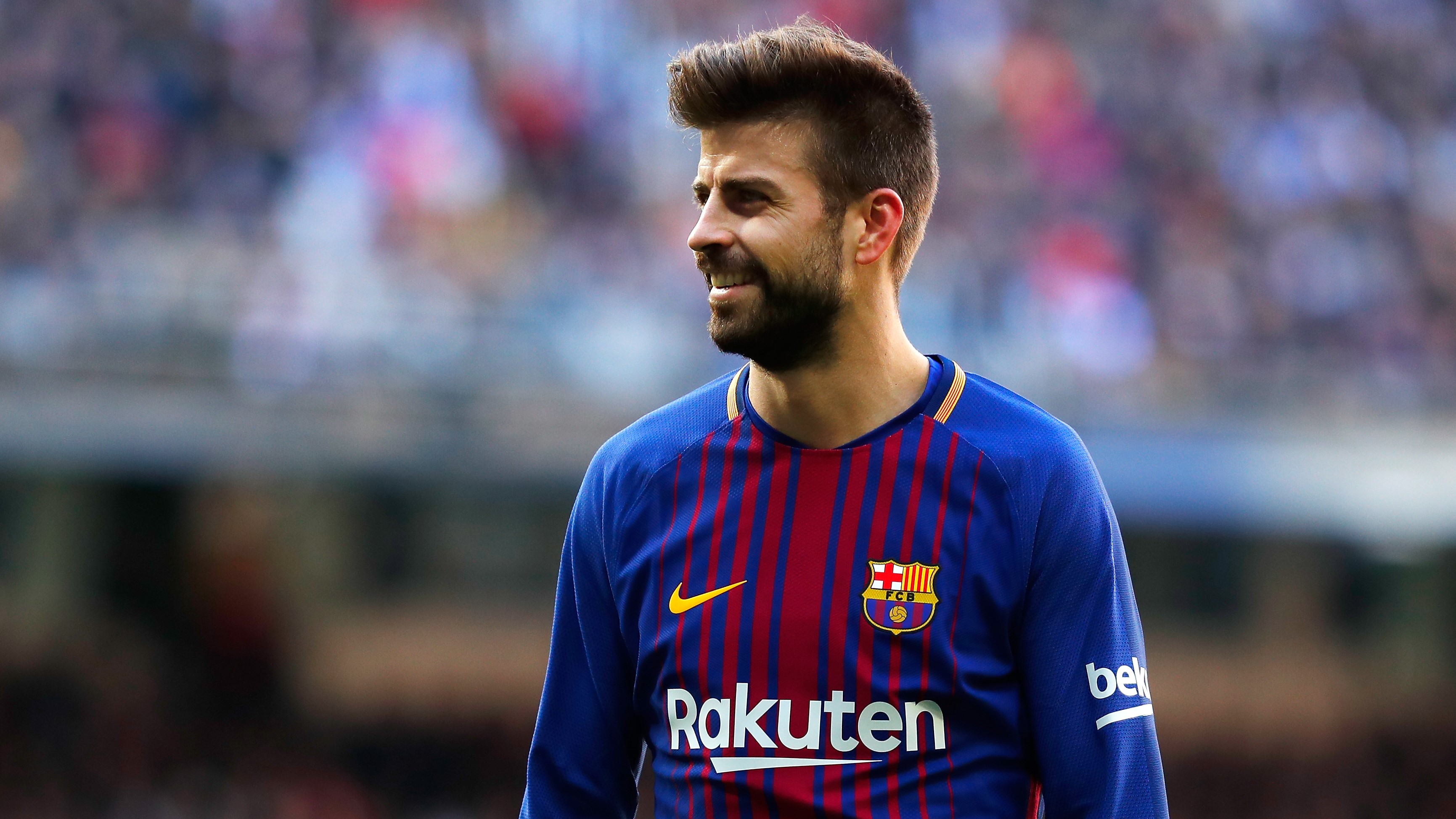 Gerard Pique Real Madrid Barcelona El Clásico LaLiga 23122017