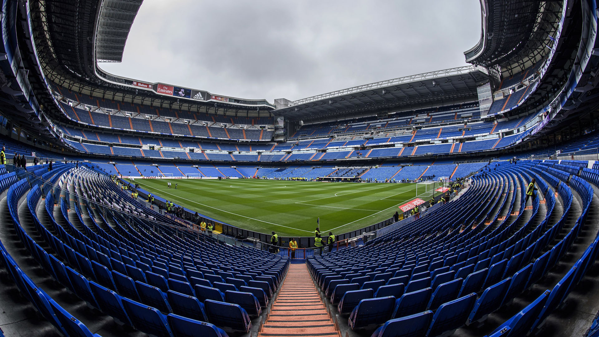 Стадион Santiago Bernabeu