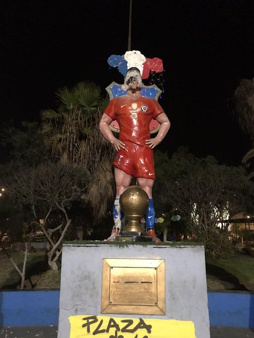Alexis Sanchez statue in Chile vandalised