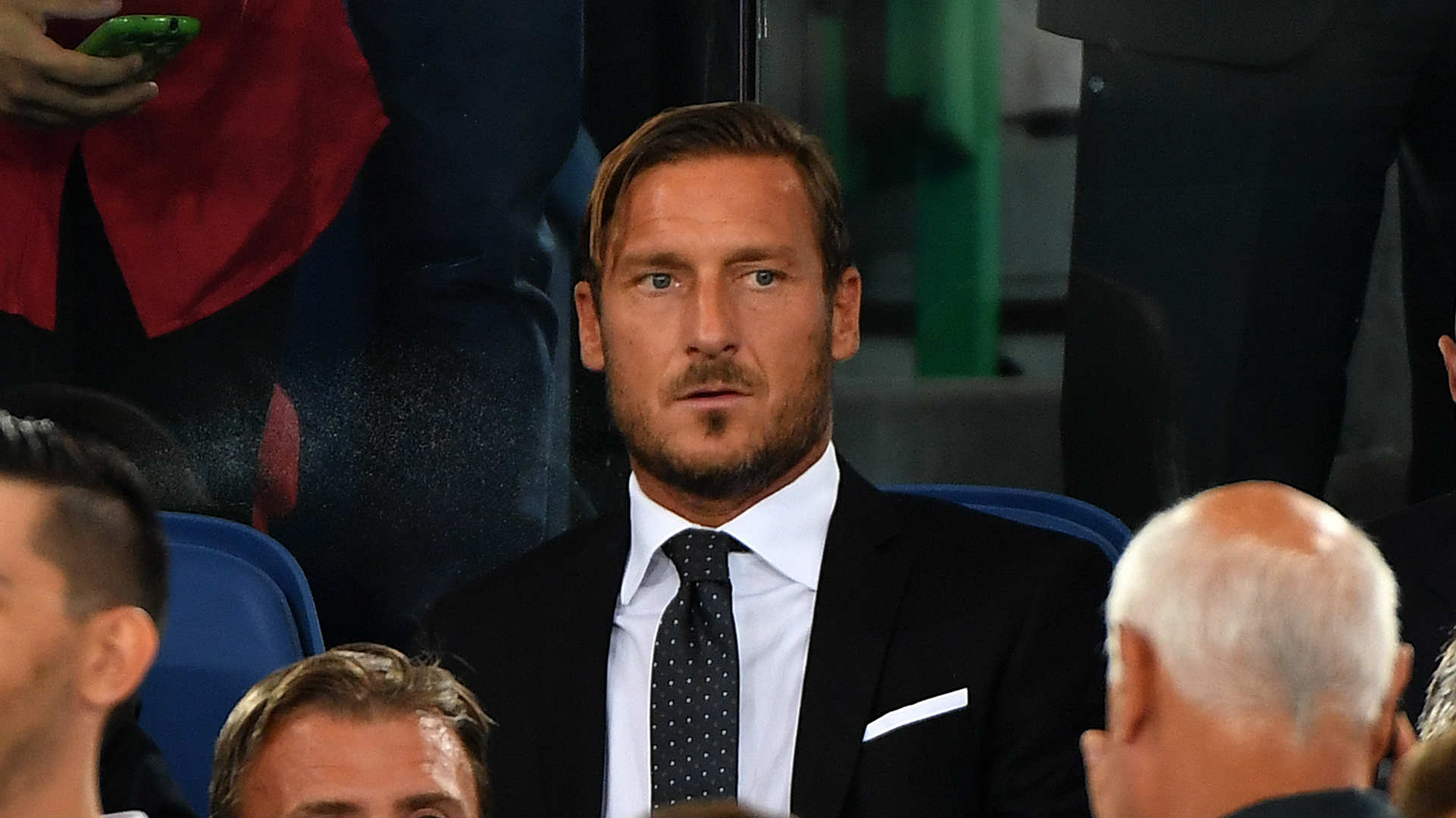 https://images.performgroup.com/di/library/GOAL/f/ea/2017-08-26-roma-francesco-totti_o41amjcr652n1rs0j7rnrs4lr.jpg