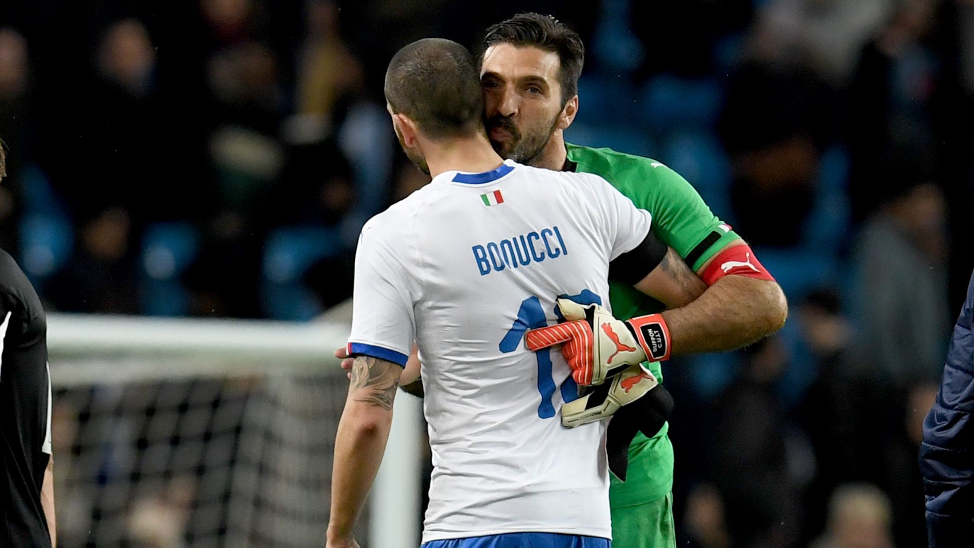 Bonucci: 'Donnarumma non pensi a Buffon. Alla Juve anni bellissimi' Bonucci: 'Donnarumma non pensi a Buffon. Alla Juve anni bellissimi'