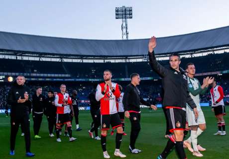 Feyenoord vs VVV abandoned after lights go out