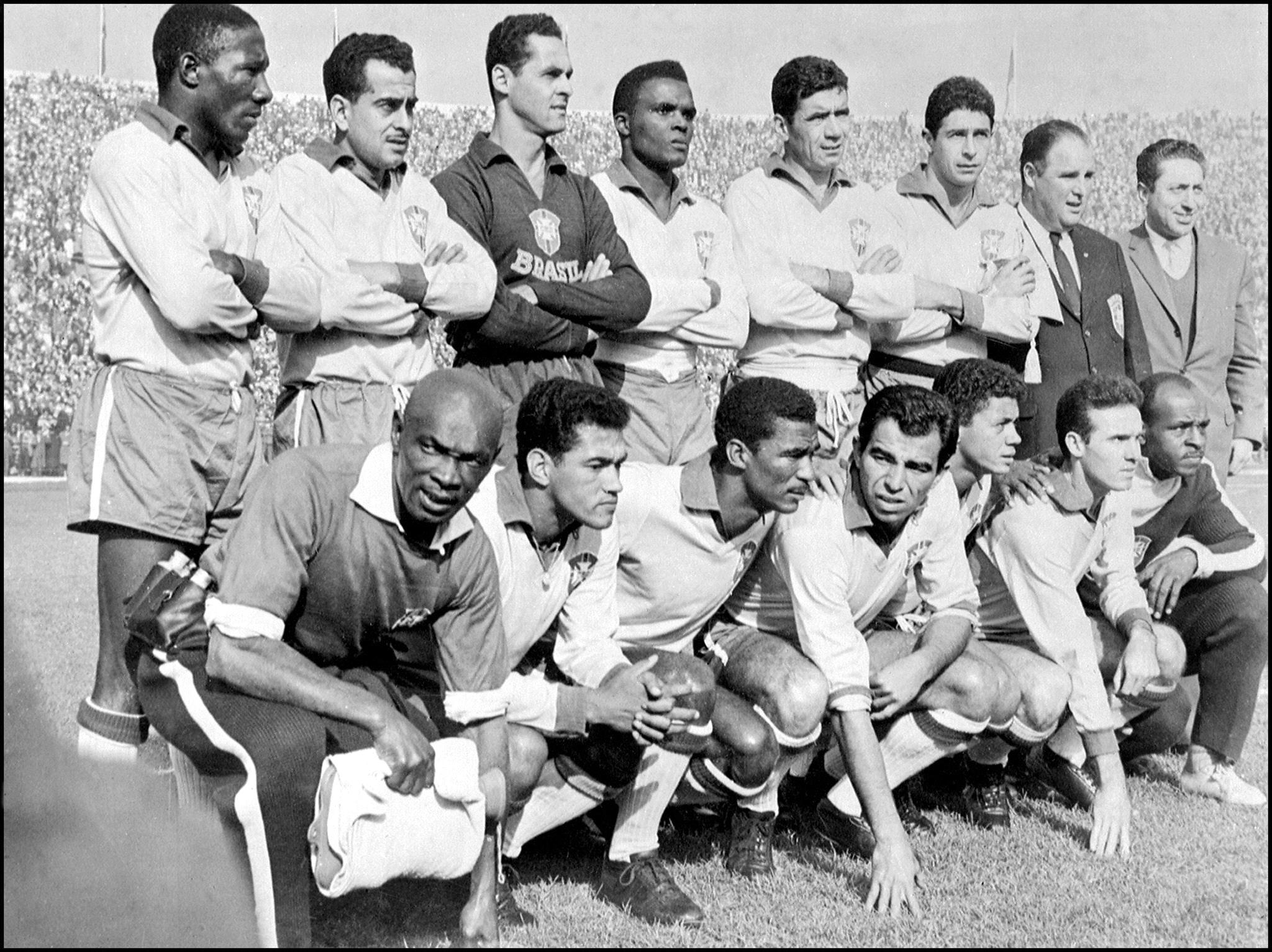 A evolução tática da Seleção Brasileira nos títulos de Copa do Mundo A evolução tática da Seleção Brasileira nos títulos de Copa do Mundo