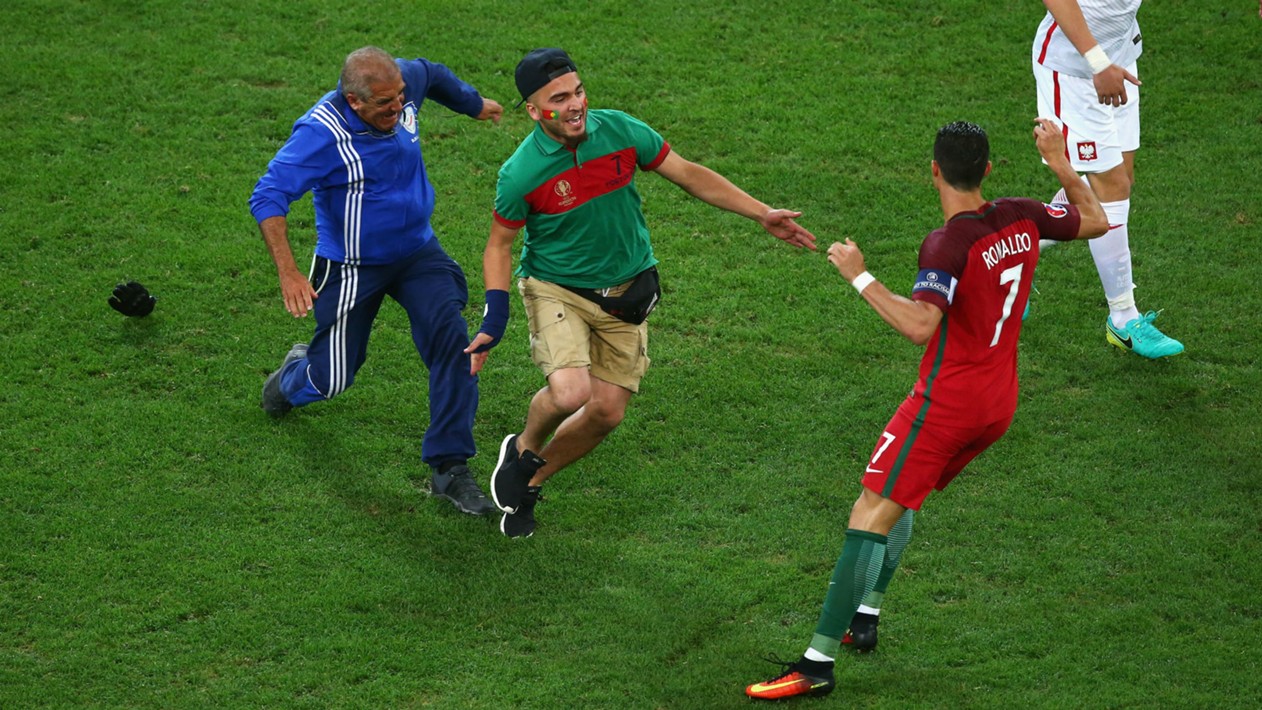 cristiano-ronaldo-poland-v-portugal_o4yz3ezk2cpc16tc5d4nsuqto.jpg