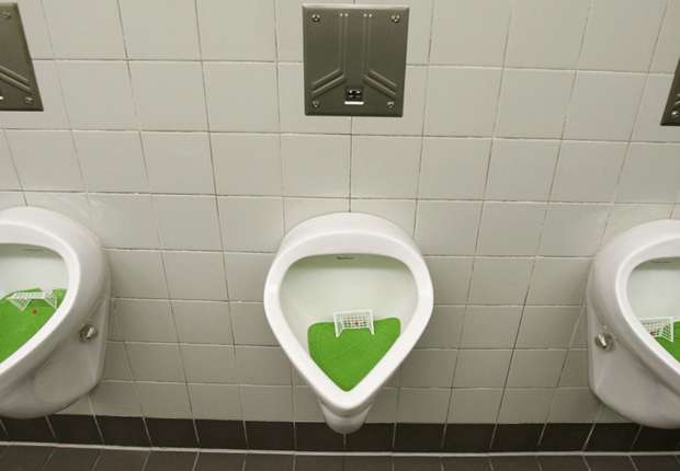 urinals_lk0erup1qo9e10tq4czwwmlnt.jpg
