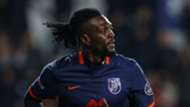 Emmanuel Adebayor Medipol Basaksehir STSL 04102017