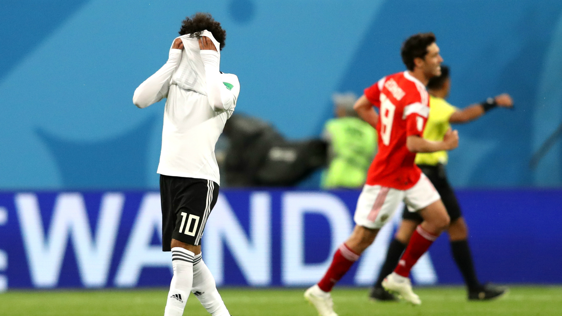 Mourinho hails Liverpool ace Salah: Russia won't be able to handle him